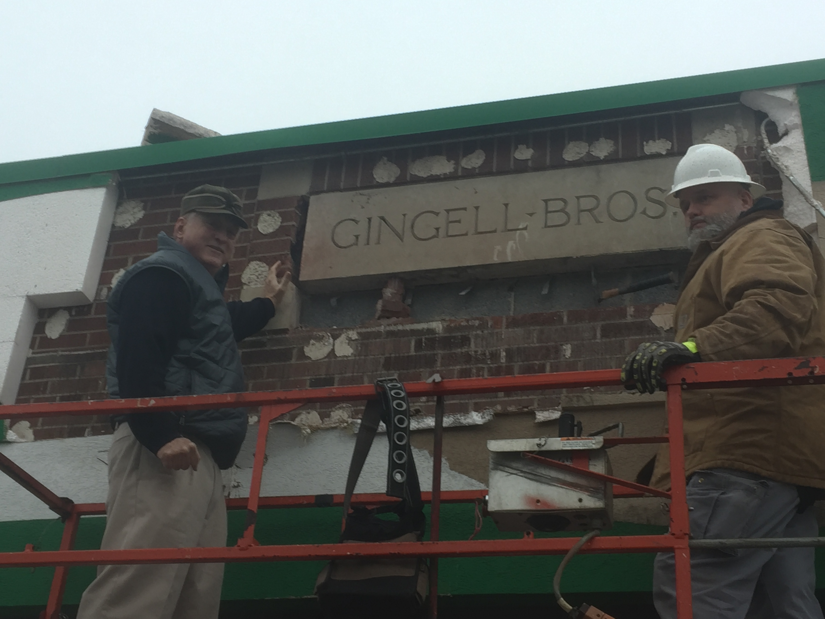 Gingell sign with Eric.jpg